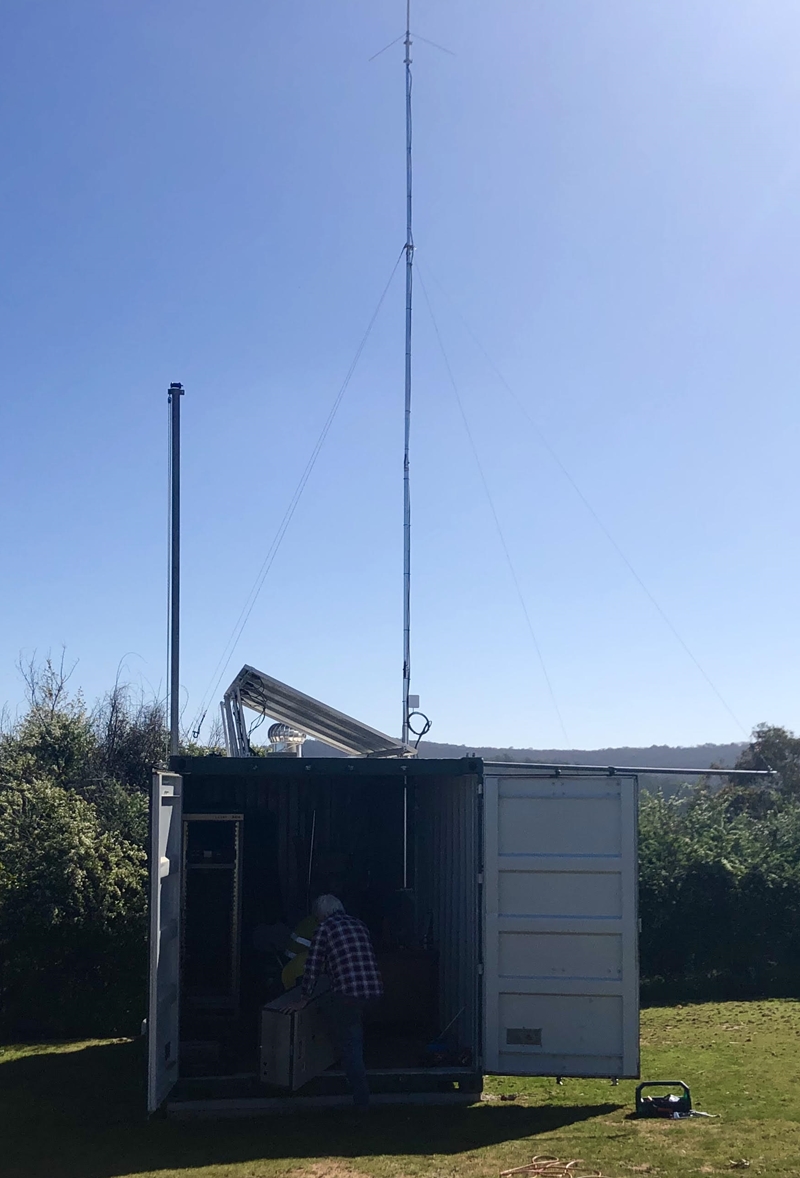 Main Antenna Installed Albury Wodonga Amateur Radio Club